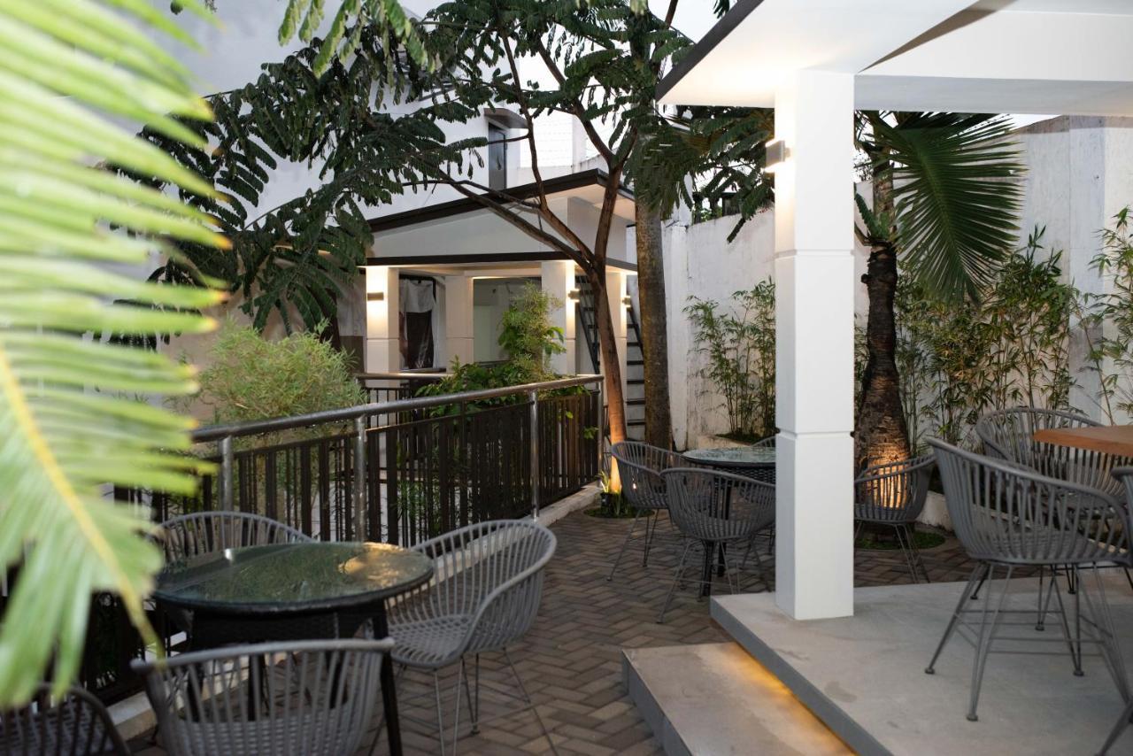 Hotel Areca Legazpi Exterior foto
